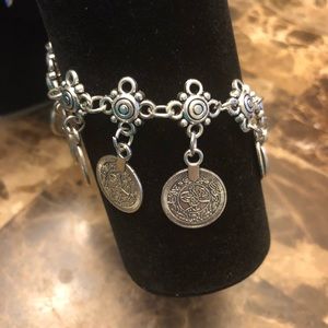 Charm bracelet